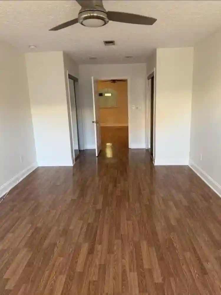 Downtown Apt