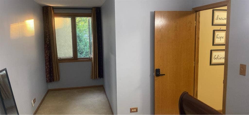 Room in Naperville.