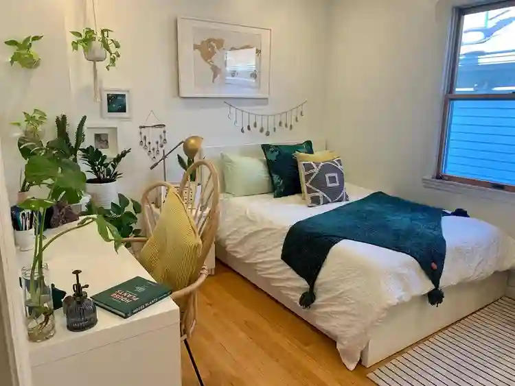 Private Lg Furnished Rm - NO FEE's
