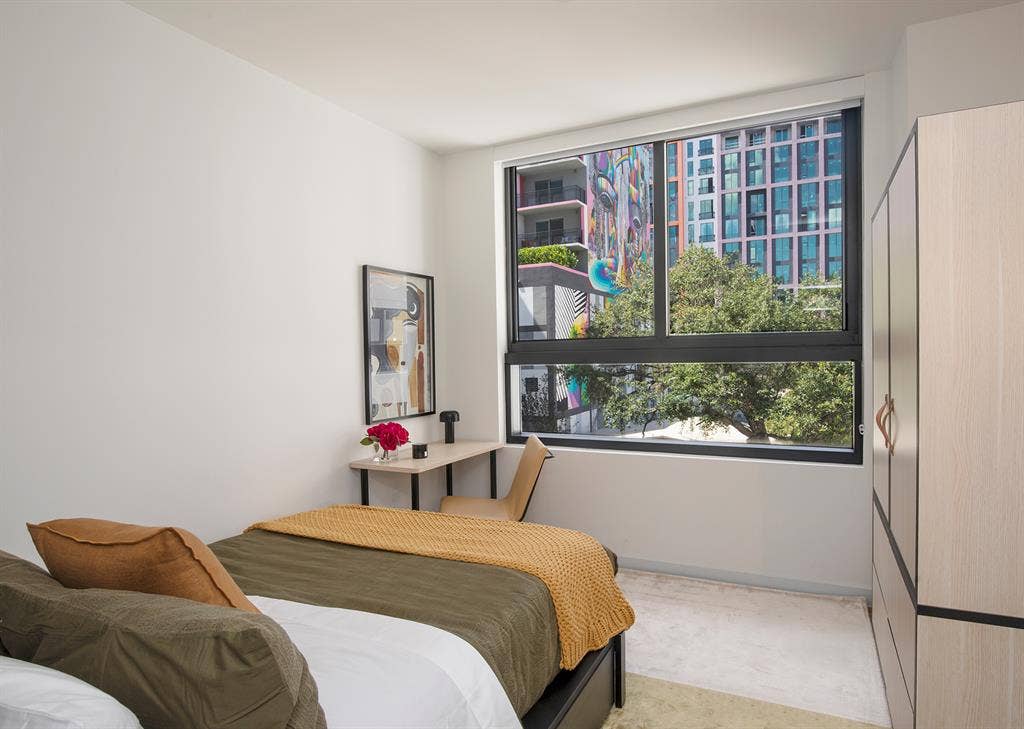 Private bedroom in Wynwood