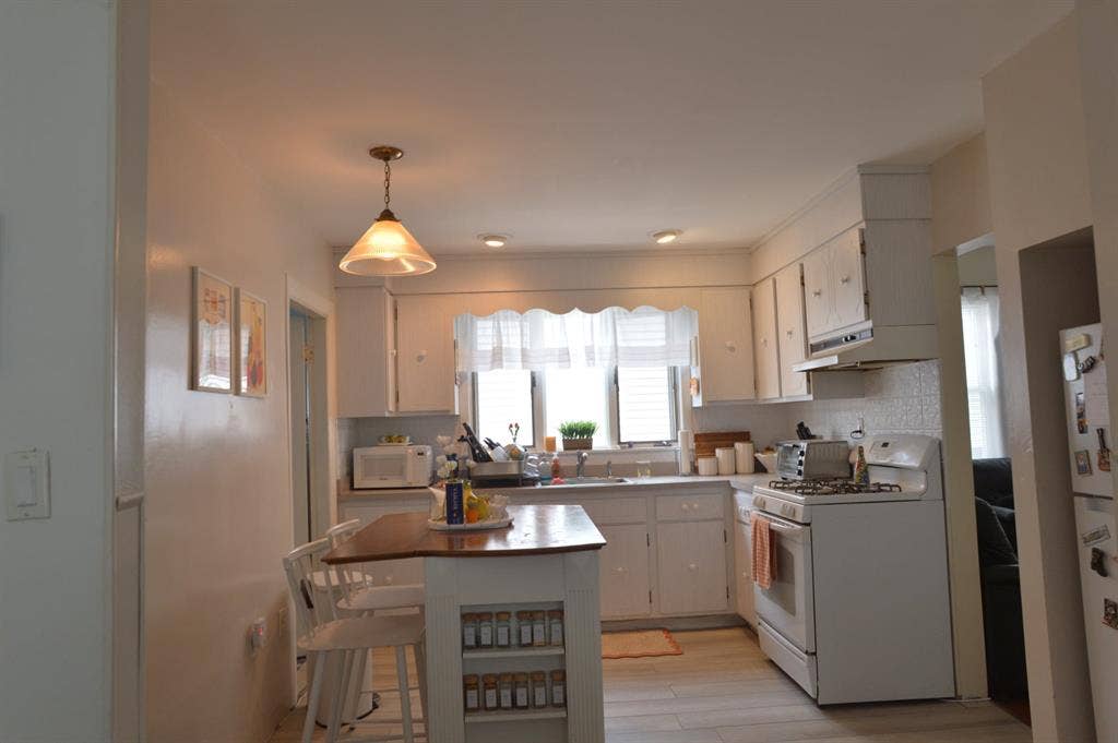 2 beds/1bath