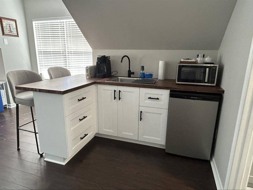 Furnished Studio for Temporary Stay