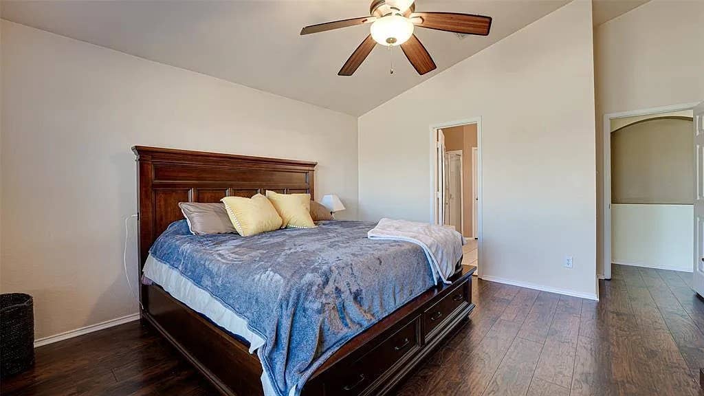 3 BR in Little Elm