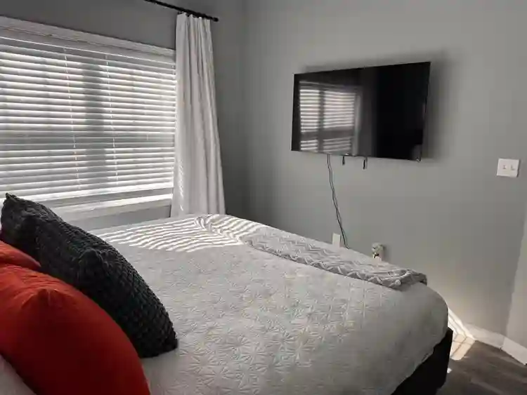 4 BR in Atlanta