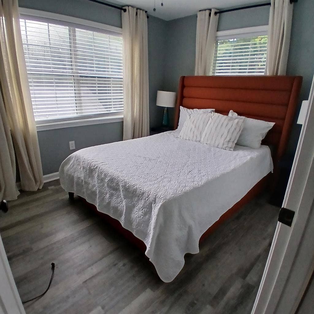 4 BR in Atlanta