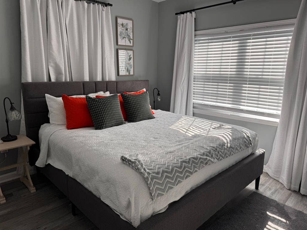 4 BR in Atlanta