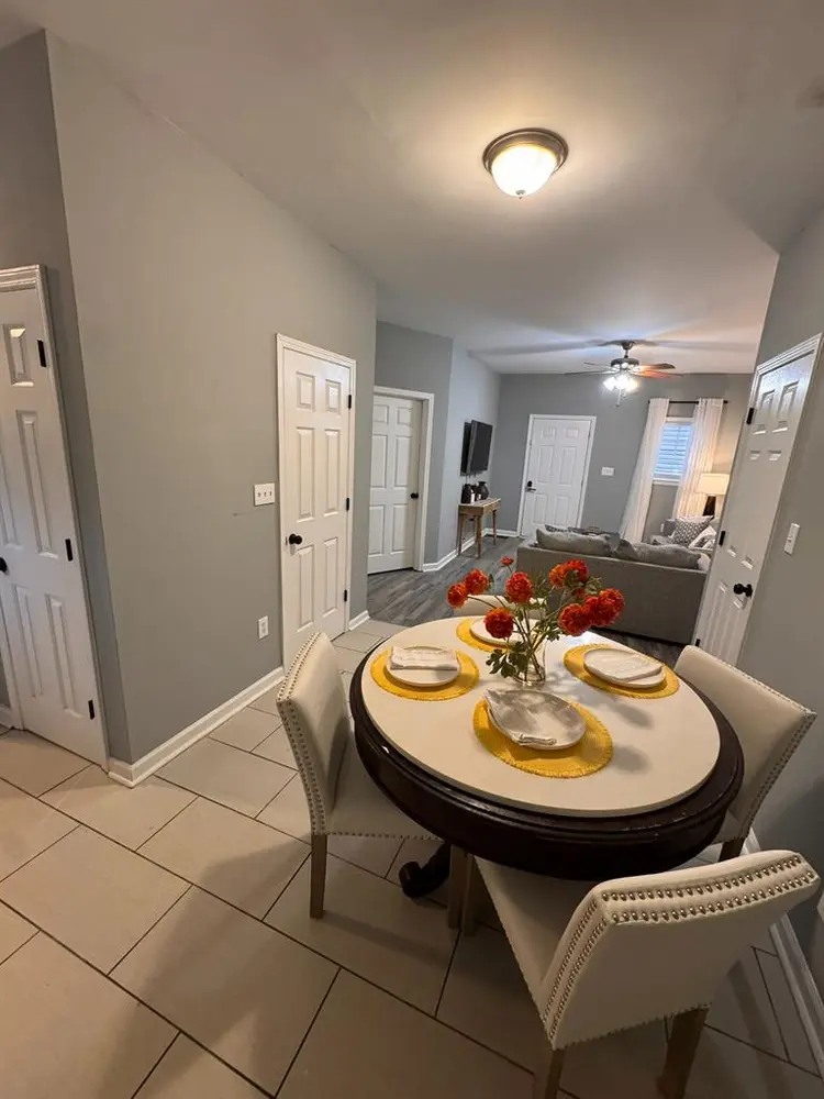 4 BR in Atlanta