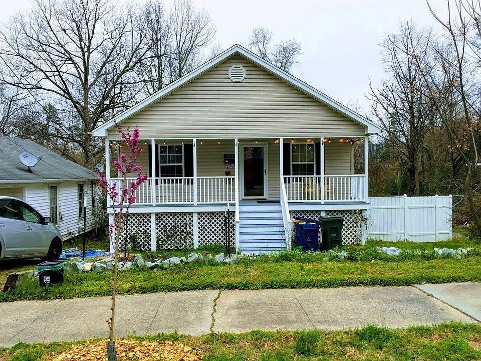 3 BR in Durham