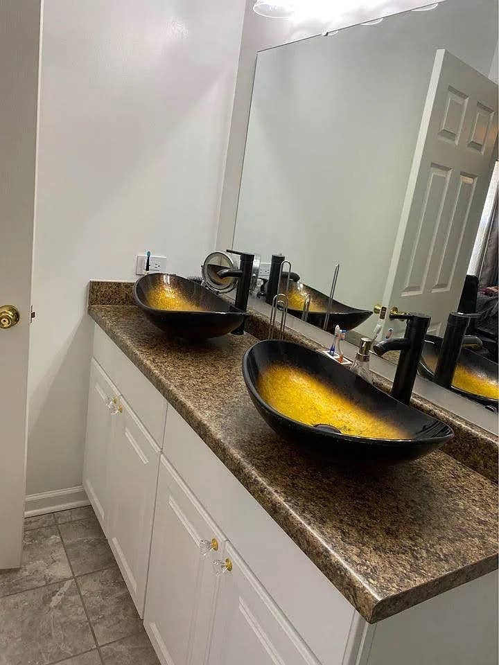 3 BR in Durham