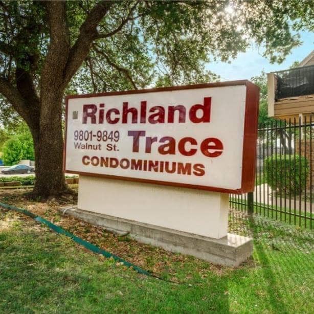 2 BR in Dallas