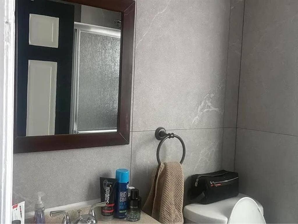 2bedr00m furnished apt for rent