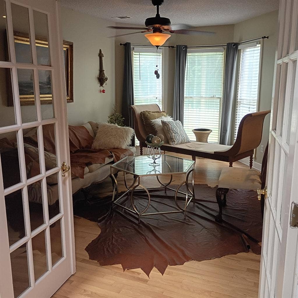 2 Story Home includes Utilities
