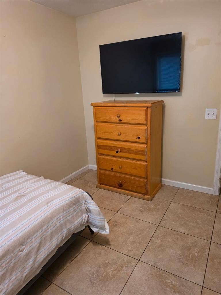 Cathedral City
1100$ 600$ deposit