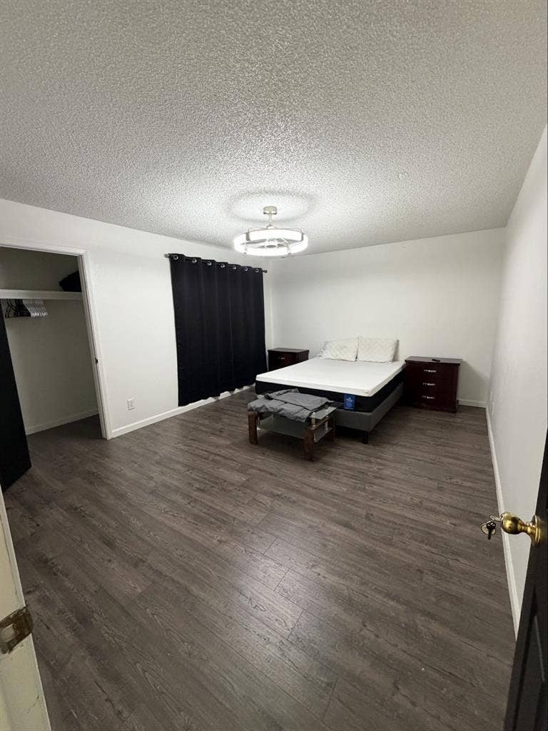 Big room in Big House.