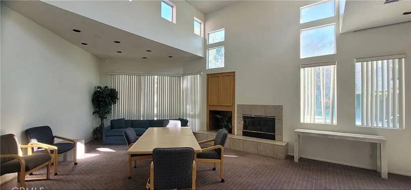 Private Room in West Lancasterr