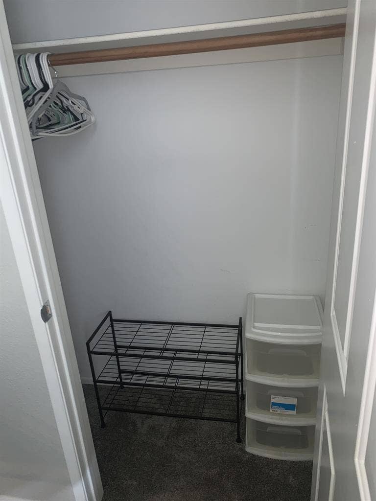 Private Room in West Lancasterr