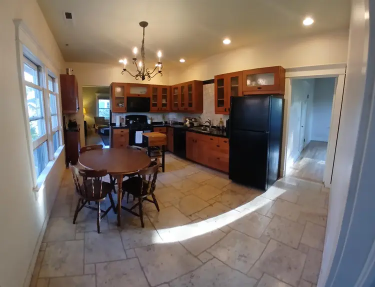 Spacious & Ideal for shared living