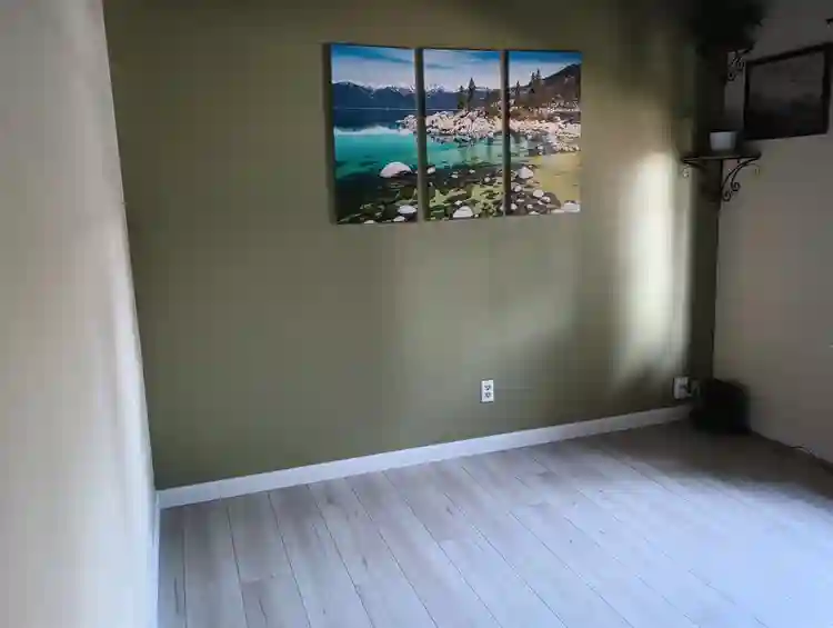 Room in Nice Neighborhood