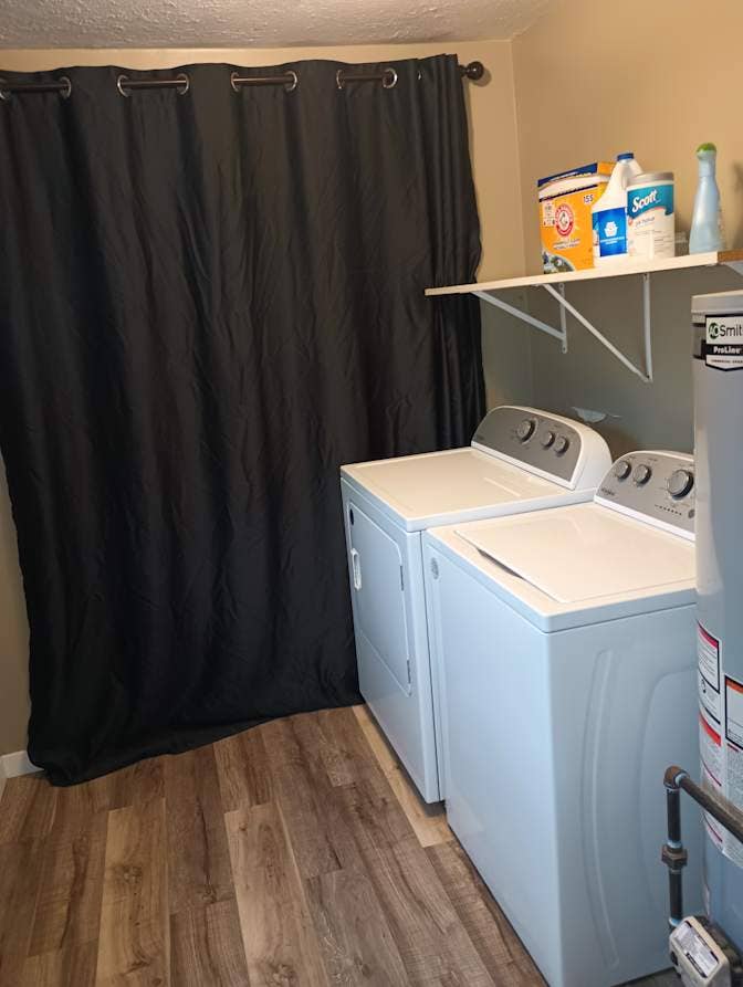 Couple looking for Roommate.