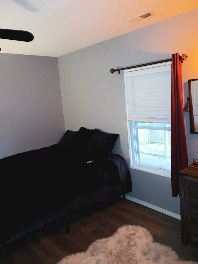 Couple looking for Roommate.