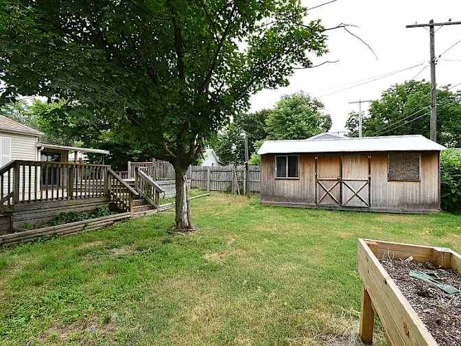 Couple looking for Roommate.