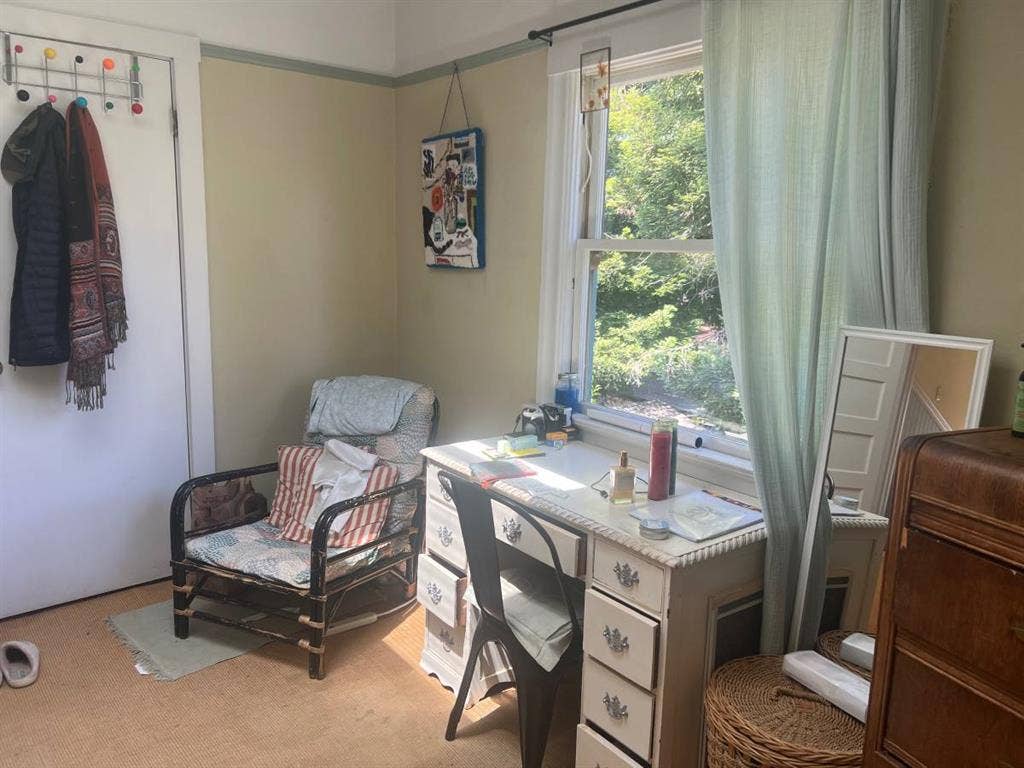 Room w Skylight Victorian Garden