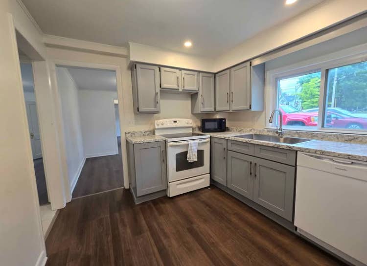 2 bedroom apartment
