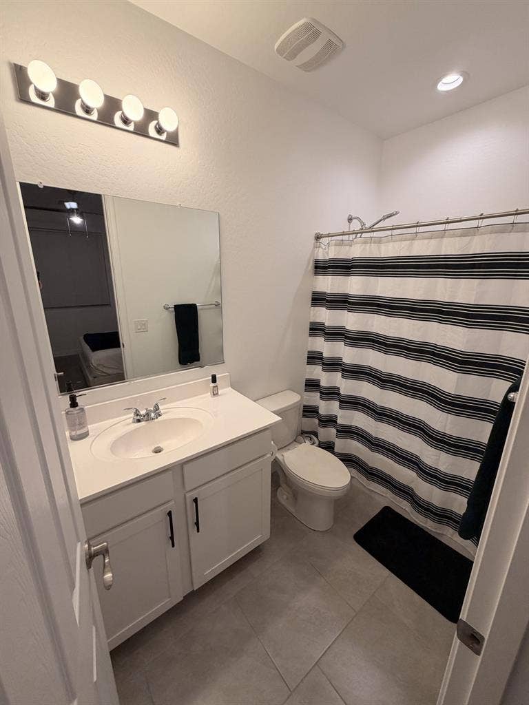Private Room & Bath | New Home