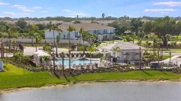 New townhouse community in Nokomis