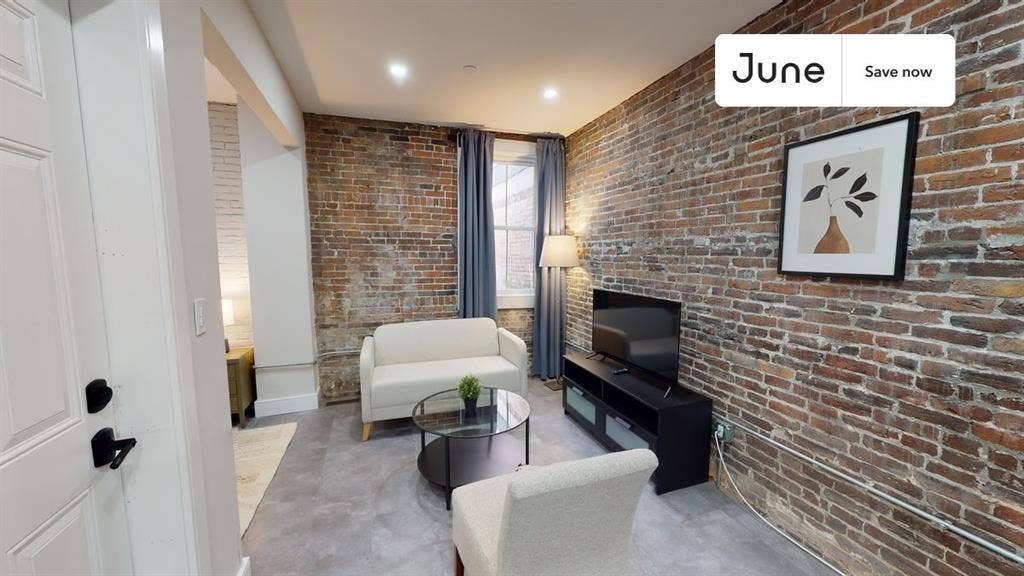 1 BR in Boston