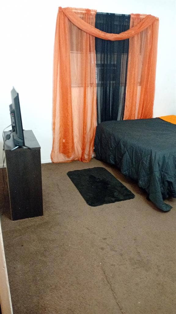 Private room for rent