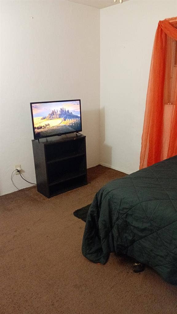 Private room for rent