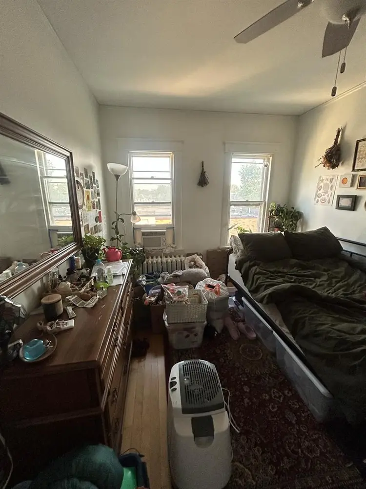 ISO roomate: East Isles MPLS