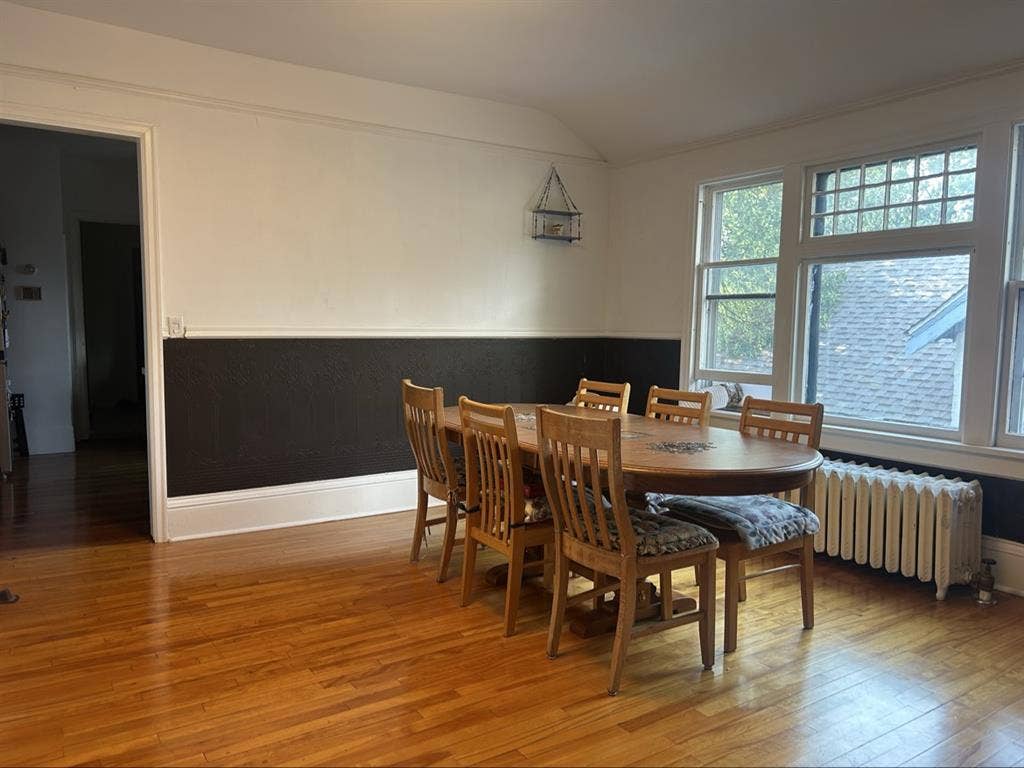 ISO roomate: East Isles MPLS