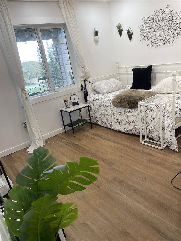 Beautiful room for rent