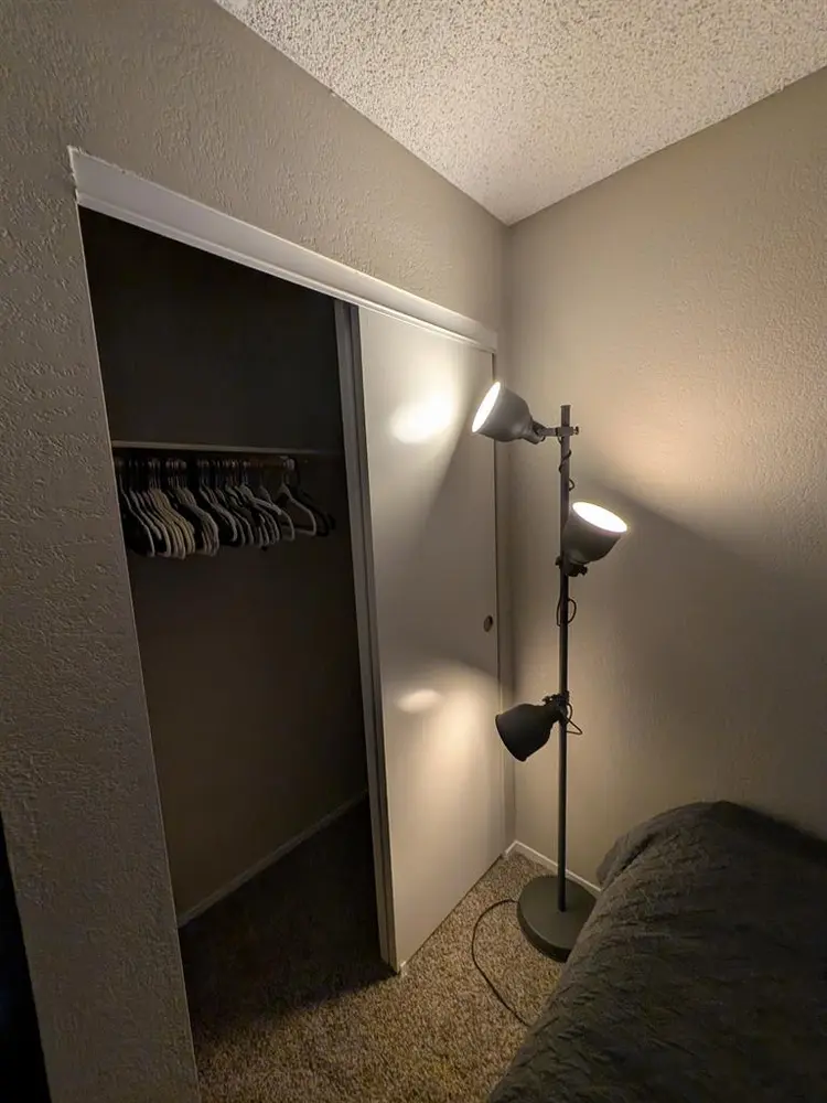 Furnished or BYO: 2 Bed/Bath + Pool