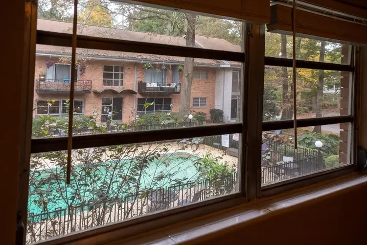 Beautiful Private Room Available