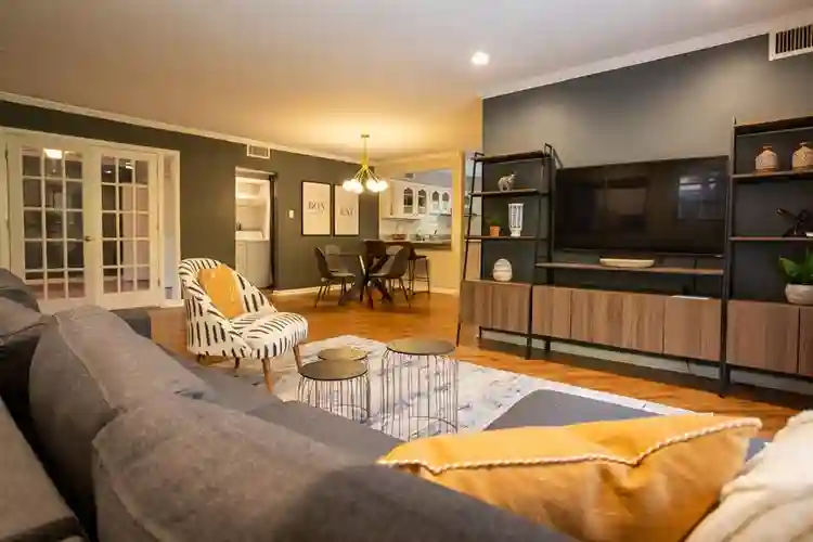 Beautiful Private Room Available