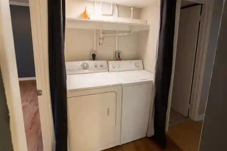 Beautiful Private Room Available
