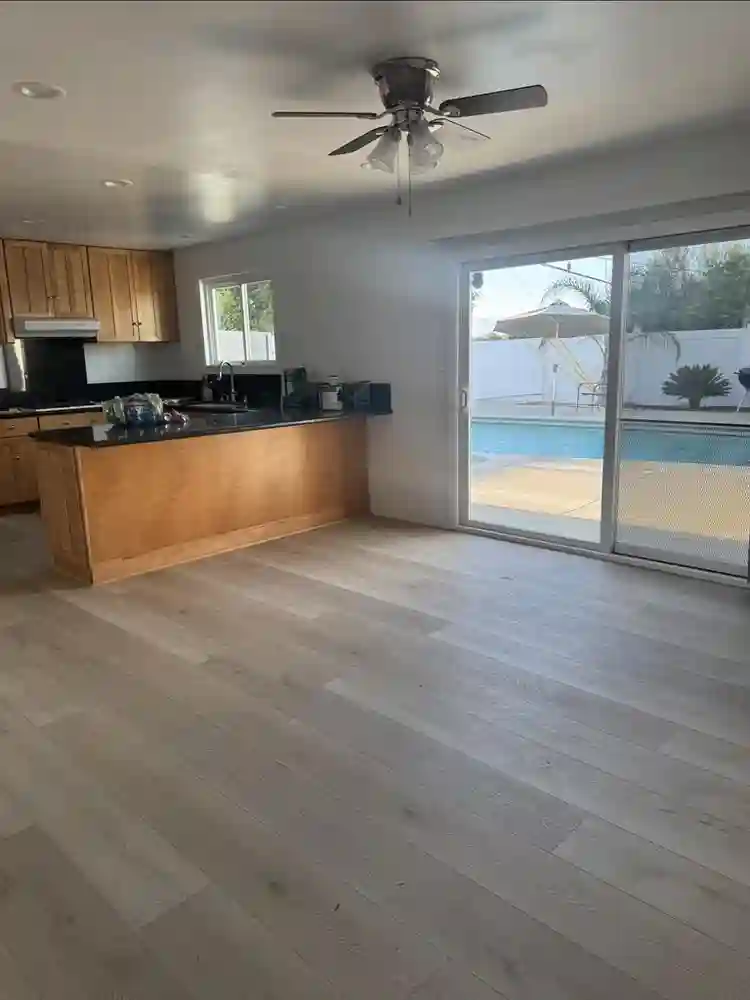 3 rooms for rent