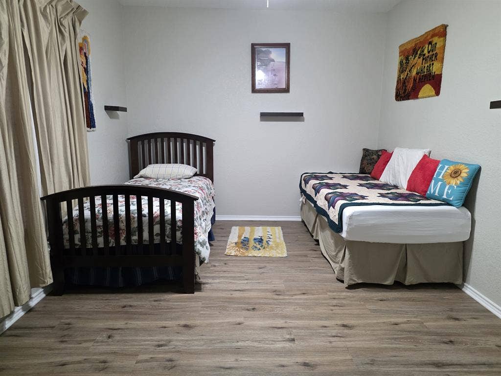 Large furnished bedroom for rent