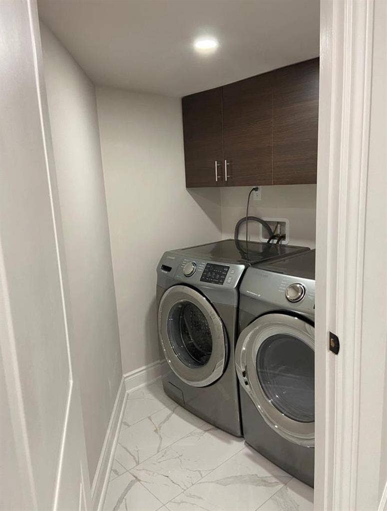 Cozy Apartment Awaits You!