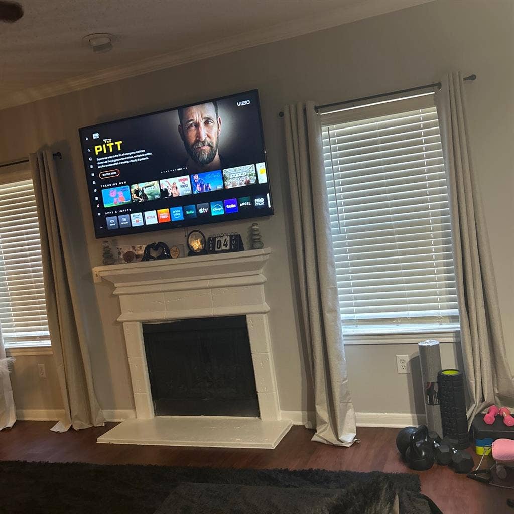 Clean Furnished Room Available
