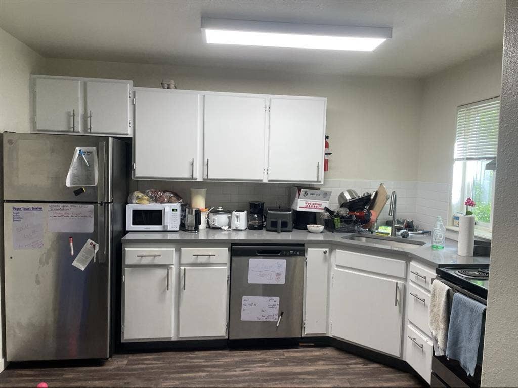 Urgent female lease transfer