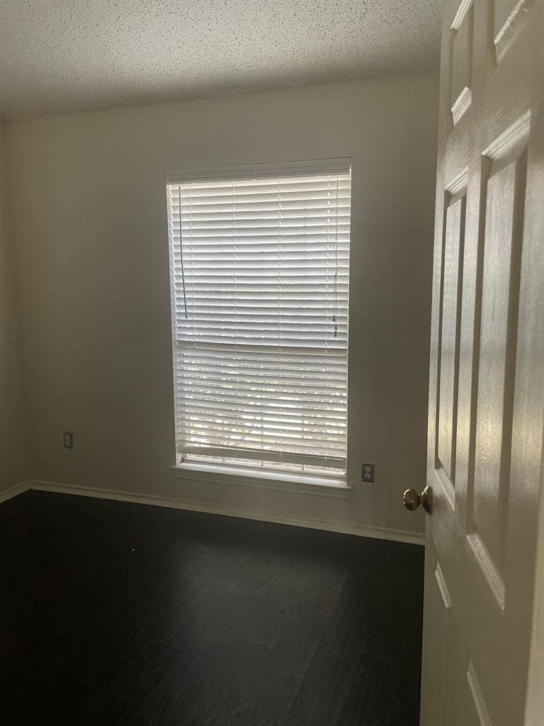 Room in Allen (not Lucas)