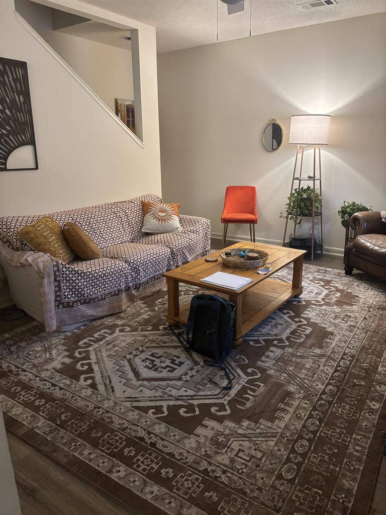 ROOMATE NEEDED ASAP