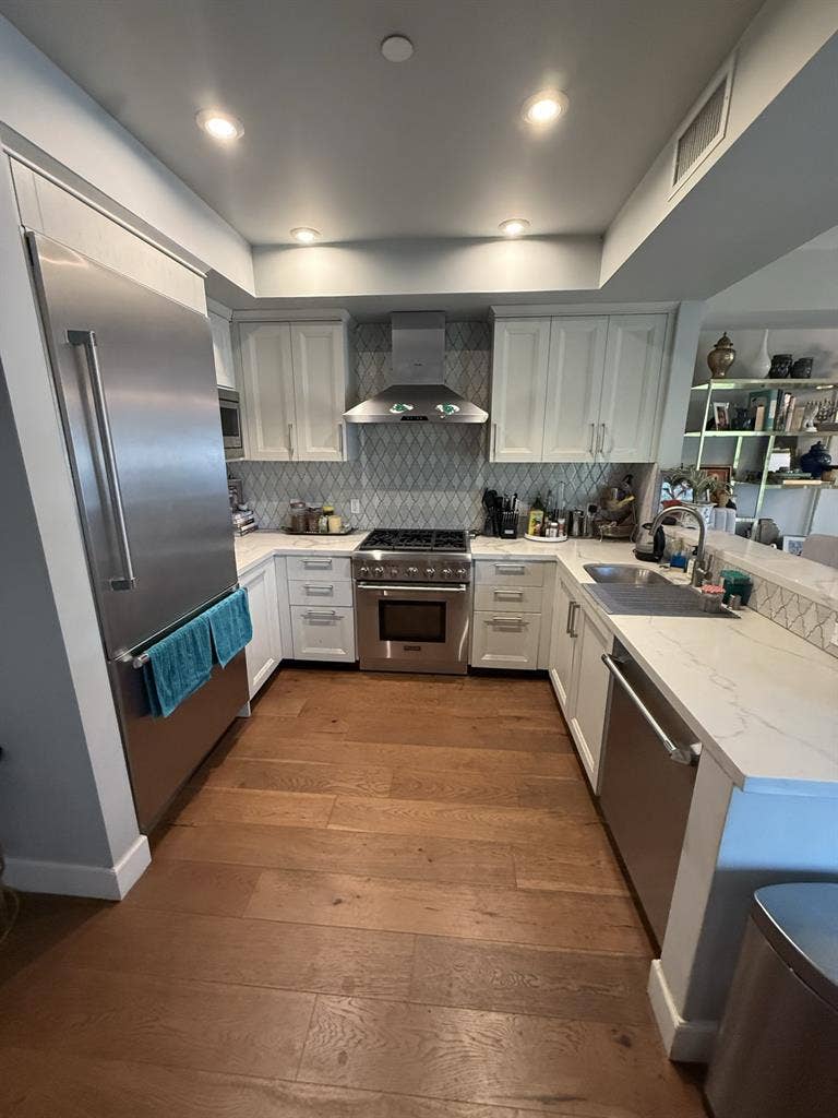 Luxury Furn Private Suite w/Full Ba