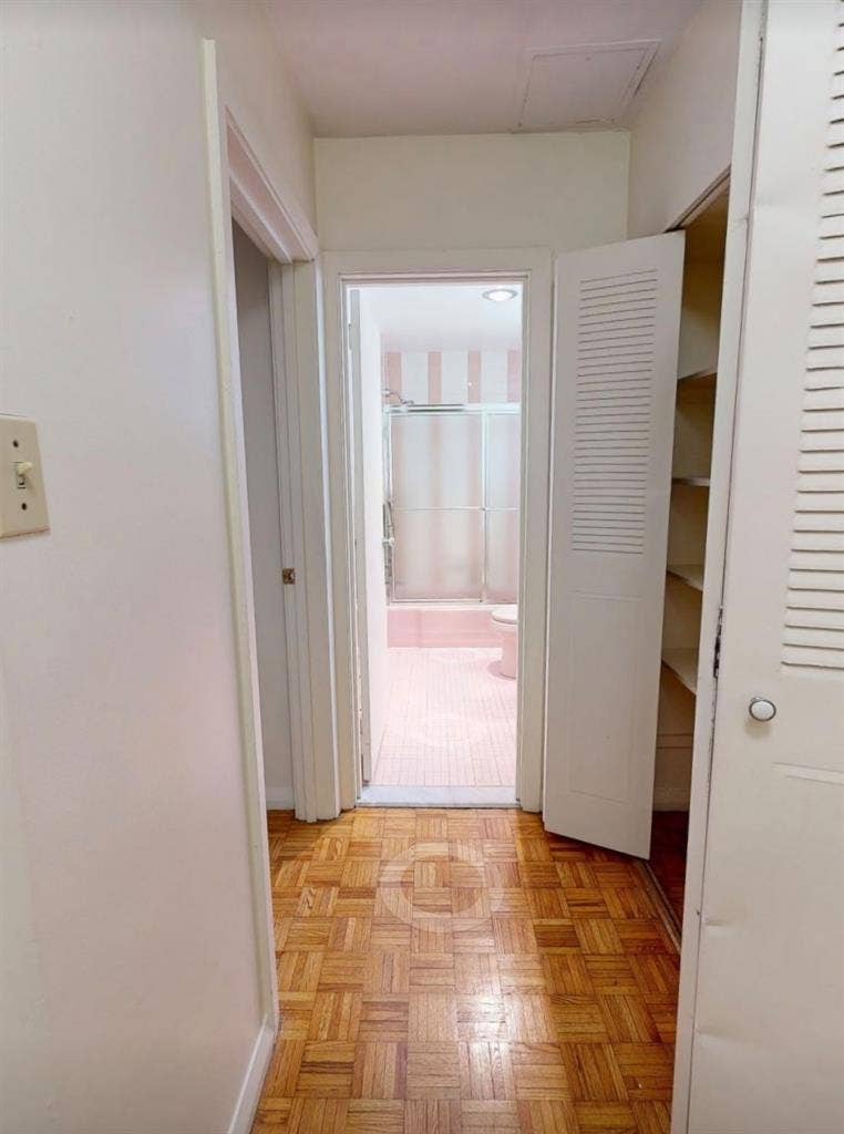 Private Room in a 2b1b.