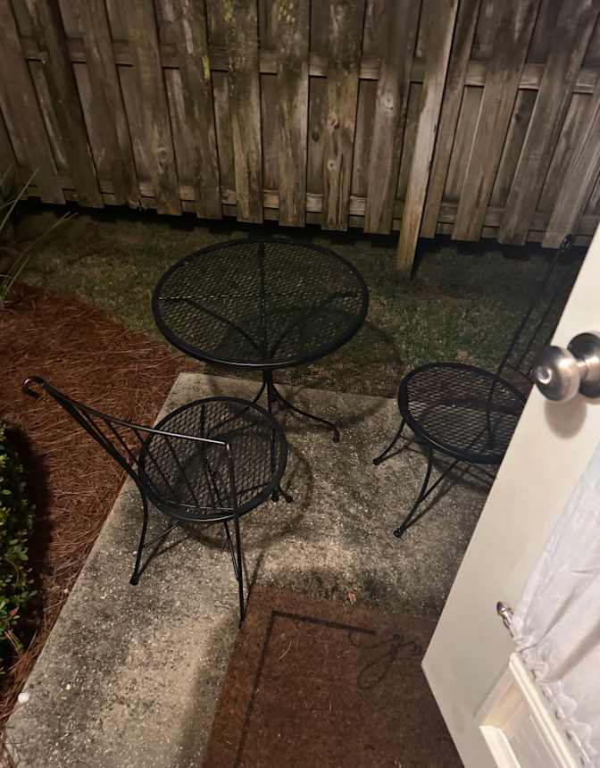 Small Room, Outdoor Sofa & Bistro
