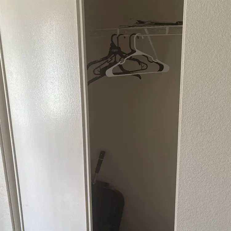Room for rent in coachella